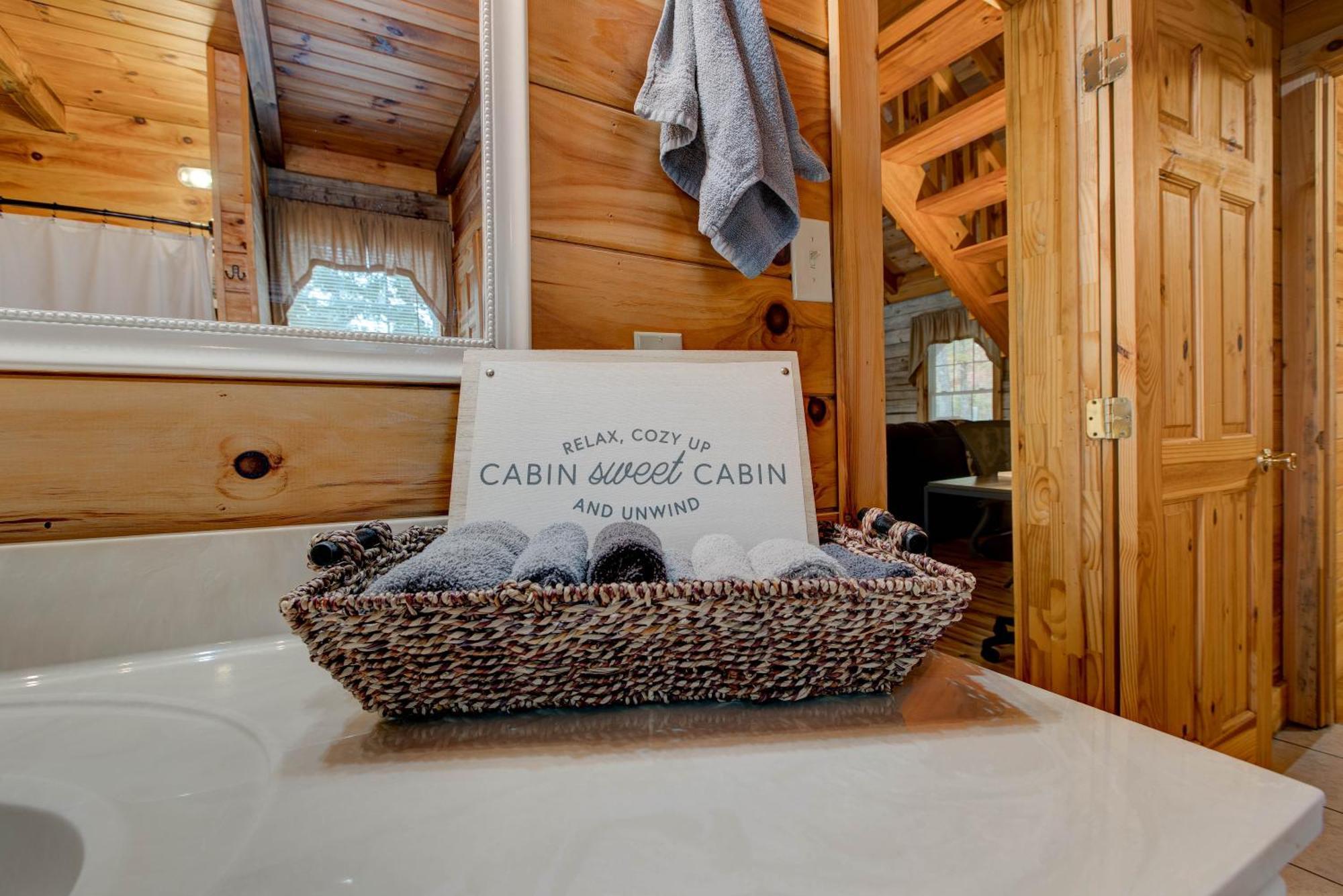 The Willow, Secluded And Cozy Country Cabin Ravenna Exterior foto
