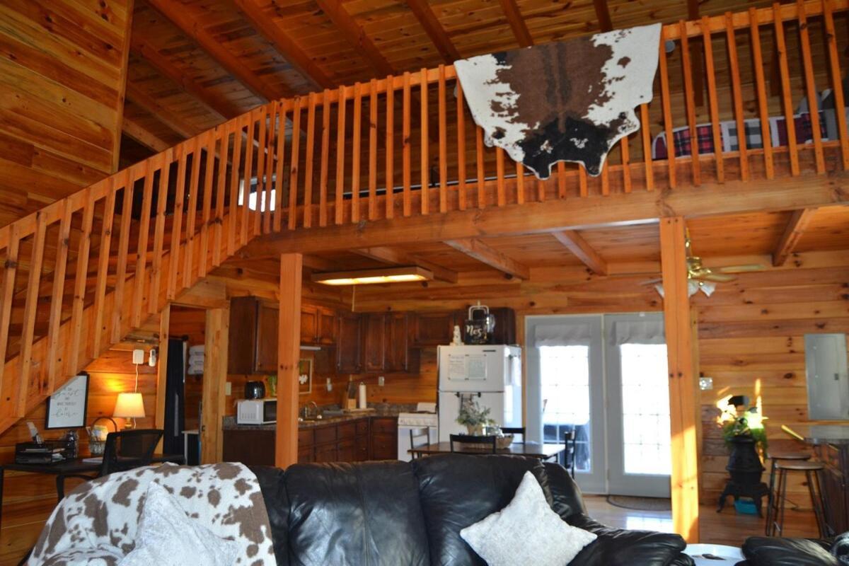 The Willow, Secluded And Cozy Country Cabin Ravenna Exterior foto
